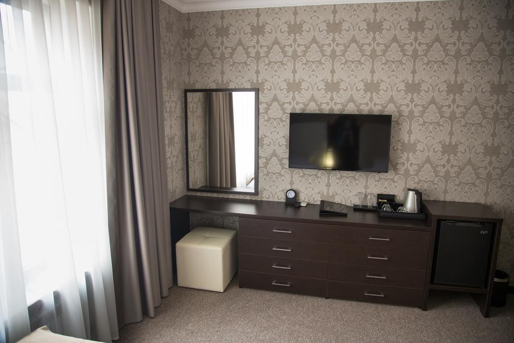 Premier Hotel Bischkek Zimmer foto